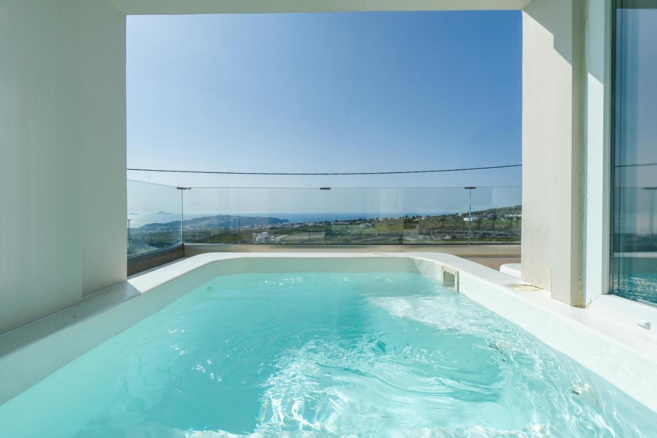 Cinnamon Villa With Private Hot Tub Pýrgos Eksteriør billede