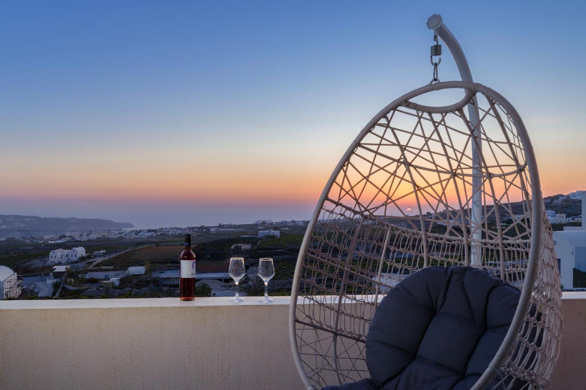 Cinnamon Villa With Private Hot Tub Pýrgos Eksteriør billede