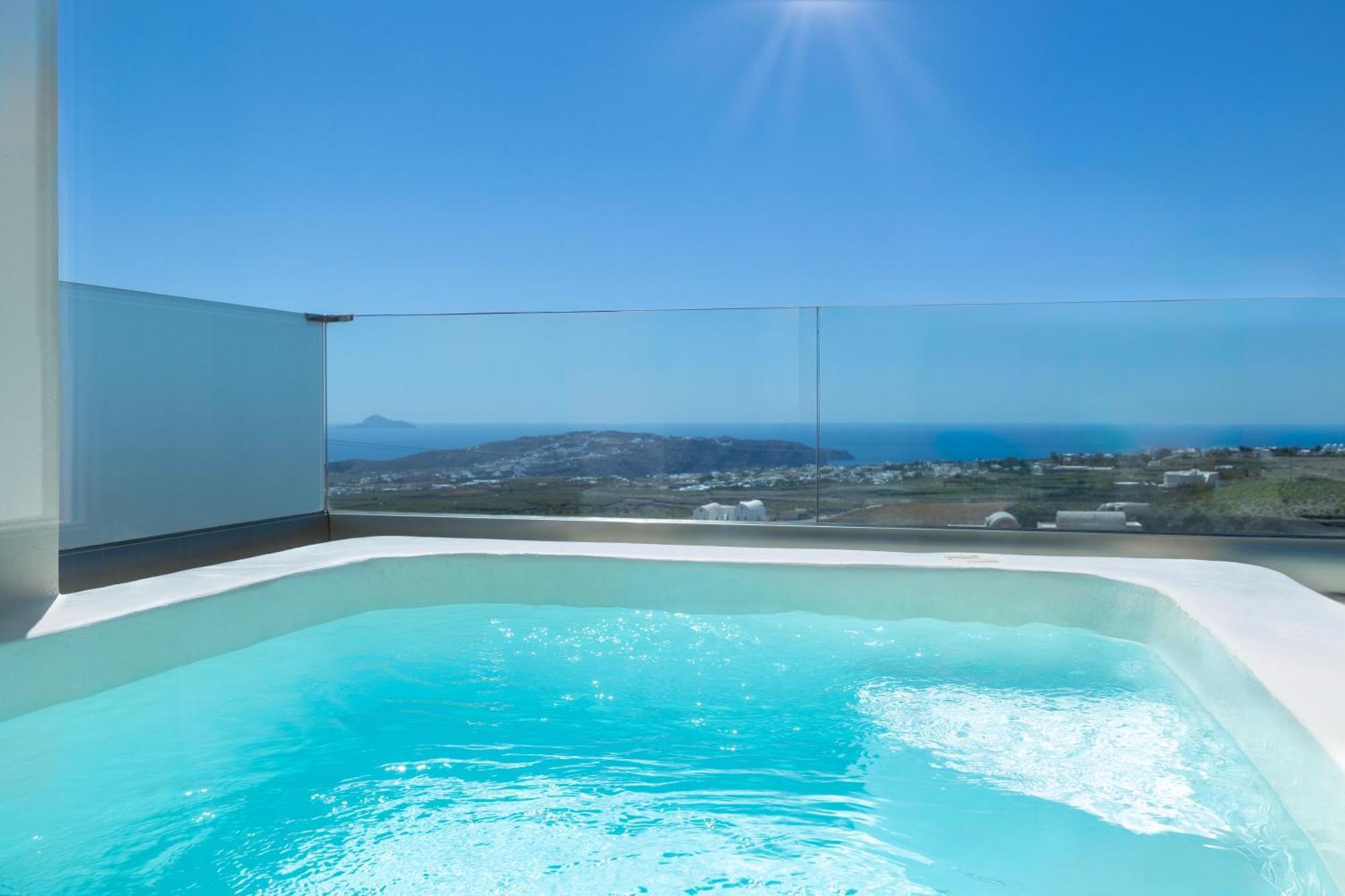 Cinnamon Villa With Private Hot Tub Pýrgos Eksteriør billede